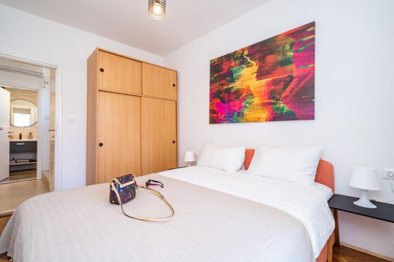 Apartment M2